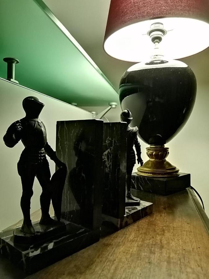 Auberge De La Gare - Dortoir & Ostello Hone المظهر الخارجي الصورة