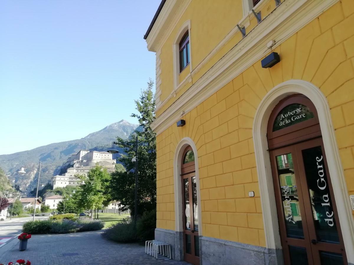 Auberge De La Gare - Dortoir & Ostello Hone المظهر الخارجي الصورة